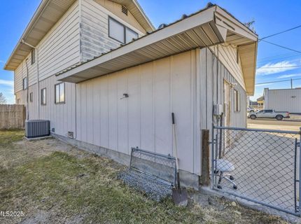 2 Newcombe Avenue, Yerington, NV 89447 Photo