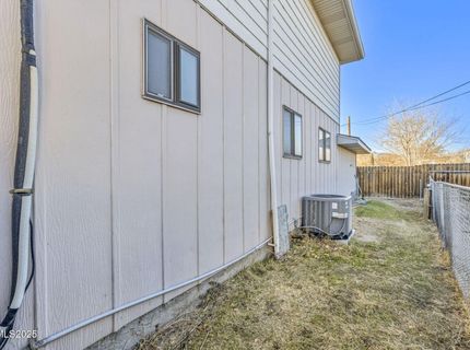 2 Newcombe Avenue, Yerington, NV 89447 Photo