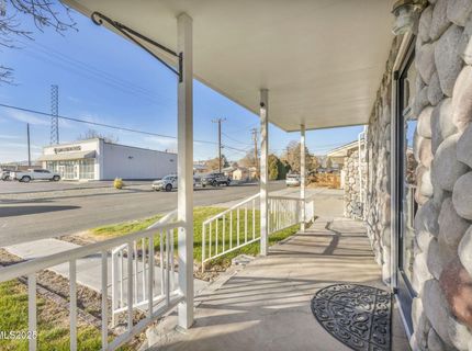 2 Newcombe Avenue, Yerington, NV 89447 Photo
