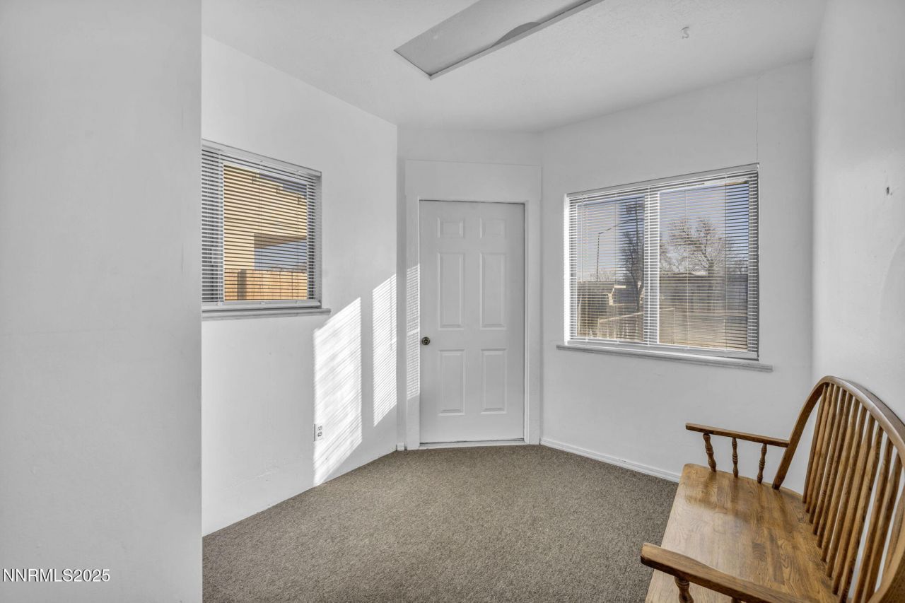 2 Newcombe Avenue, Yerington, NV 89447 Photo