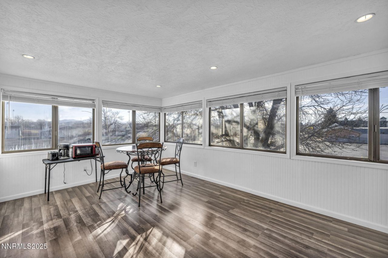 2 Newcombe Avenue, Yerington, NV 89447 Photo