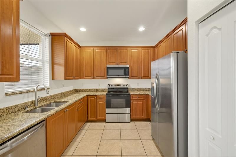 7029 Ambrosia Lane, Unit 606, Naples, FL 34119 Photo