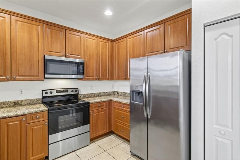 7029 Ambrosia Lane, Unit 606, Naples, FL 34119 Photo