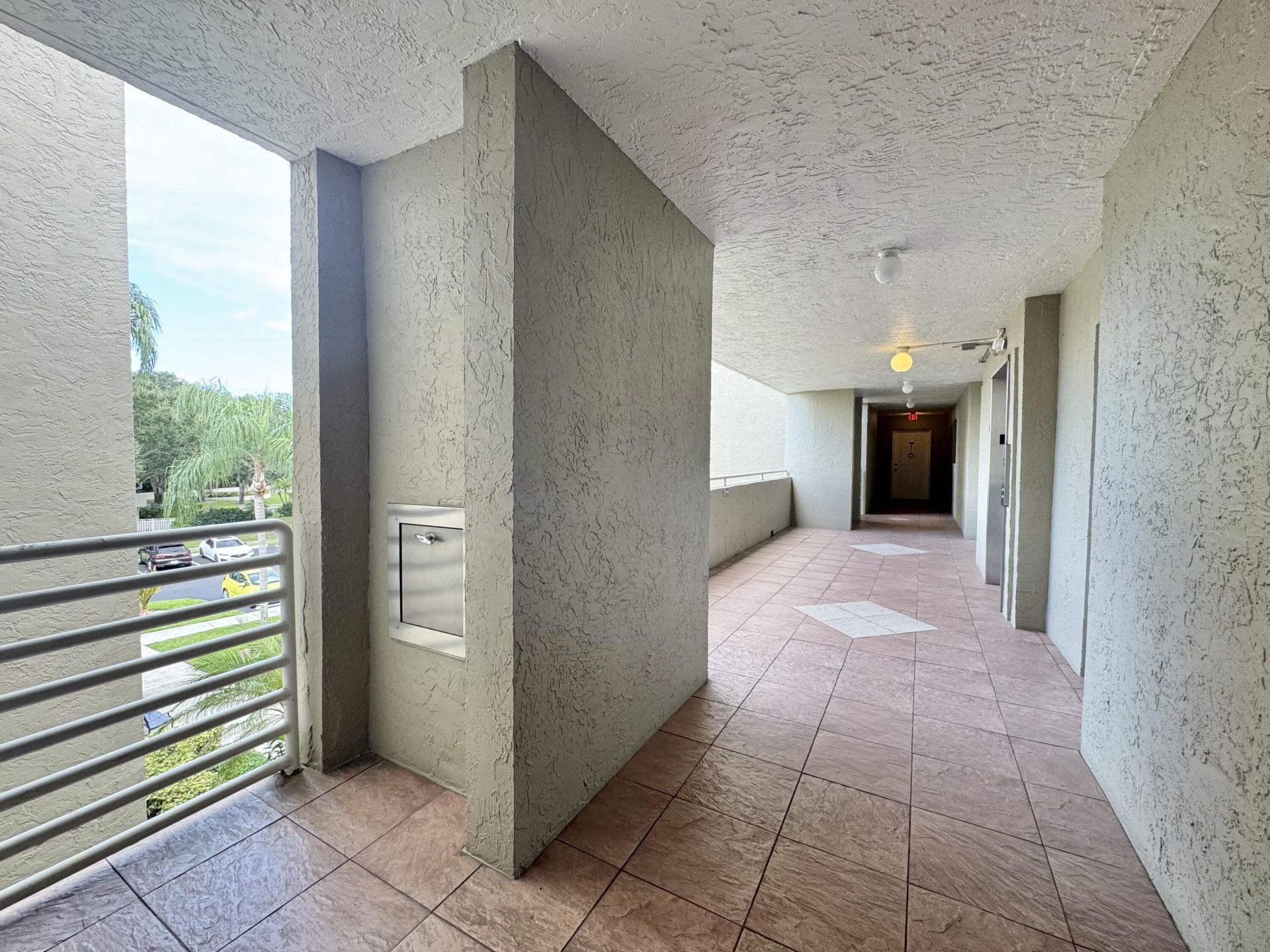 5910 Morningstar Circle, Unit 306, Delray Beach, FL 33484 Photo