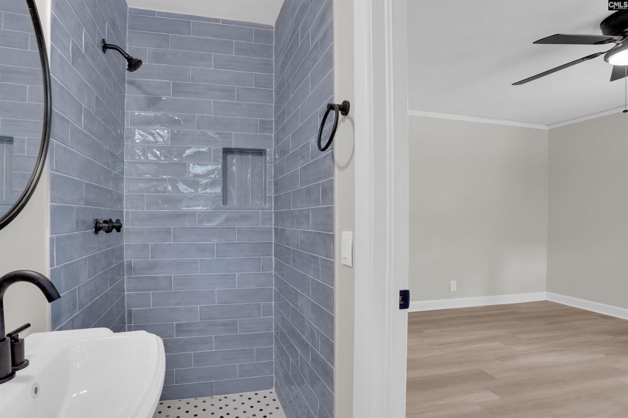 2135 Mockingbird Road Photo 19