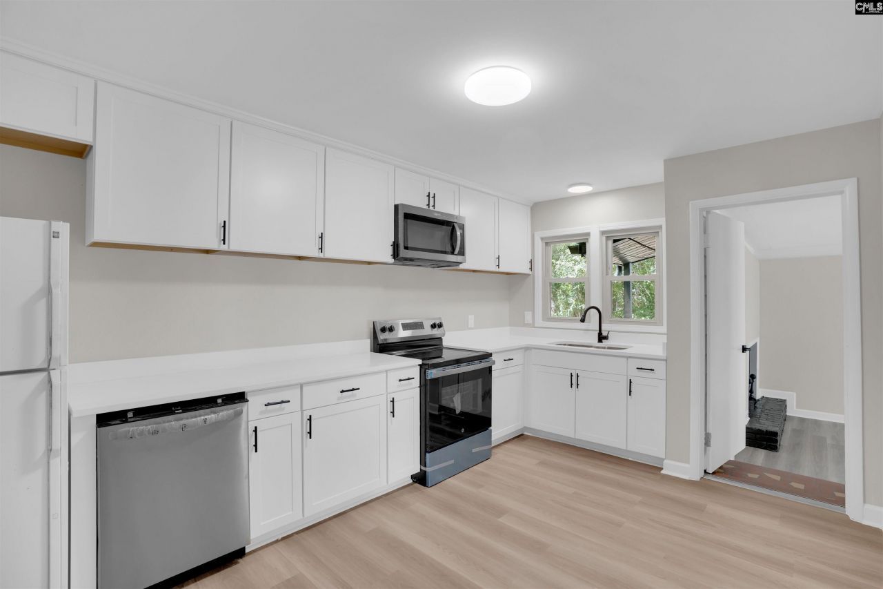 2135 Mockingbird Road Photo 9