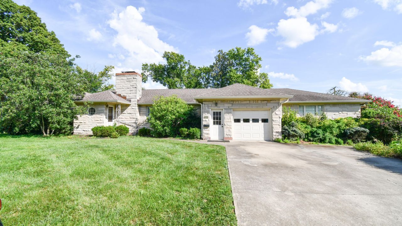 111 Donna Drive, Lawrenceburg, KY 40342 Main Photo