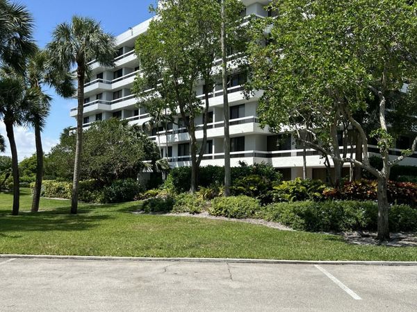 23200 Camino Del Mar, Unit 303, Boca Raton, FL 33433
