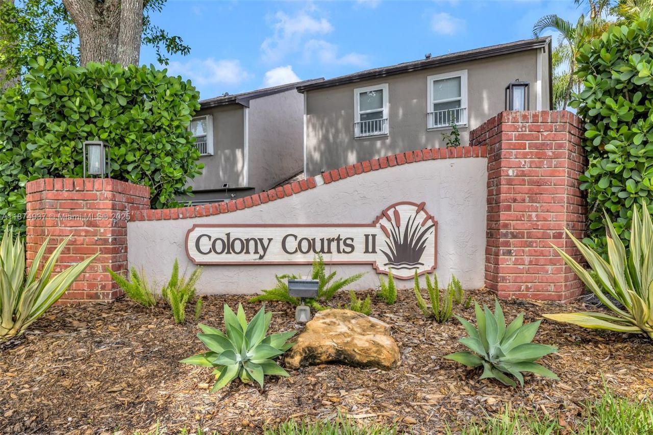 3891 NW 122nd Ter, Sunrise, FL 33323 Photo