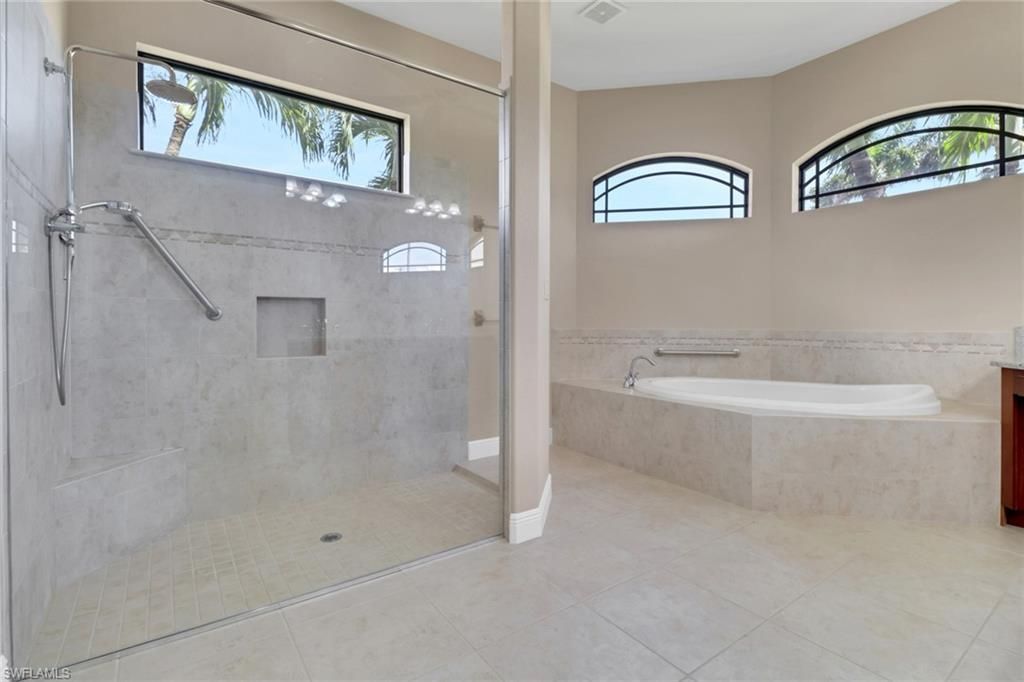 1911 SW 47th St, Cape Coral, FL 33914 Photo