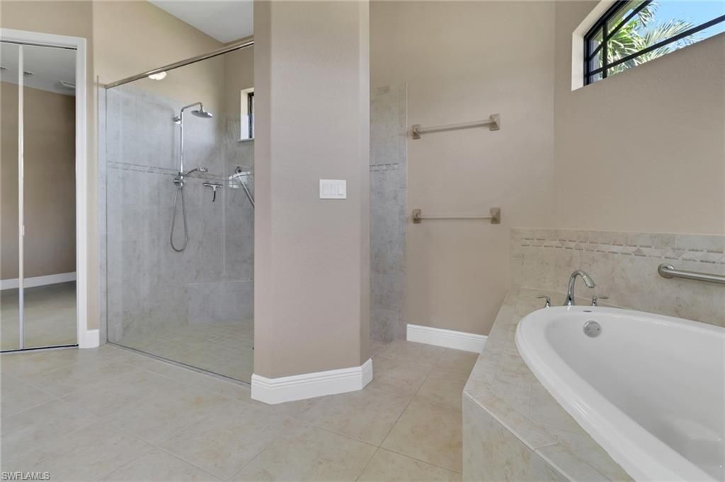 1911 SW 47th St, Cape Coral, FL 33914 Photo