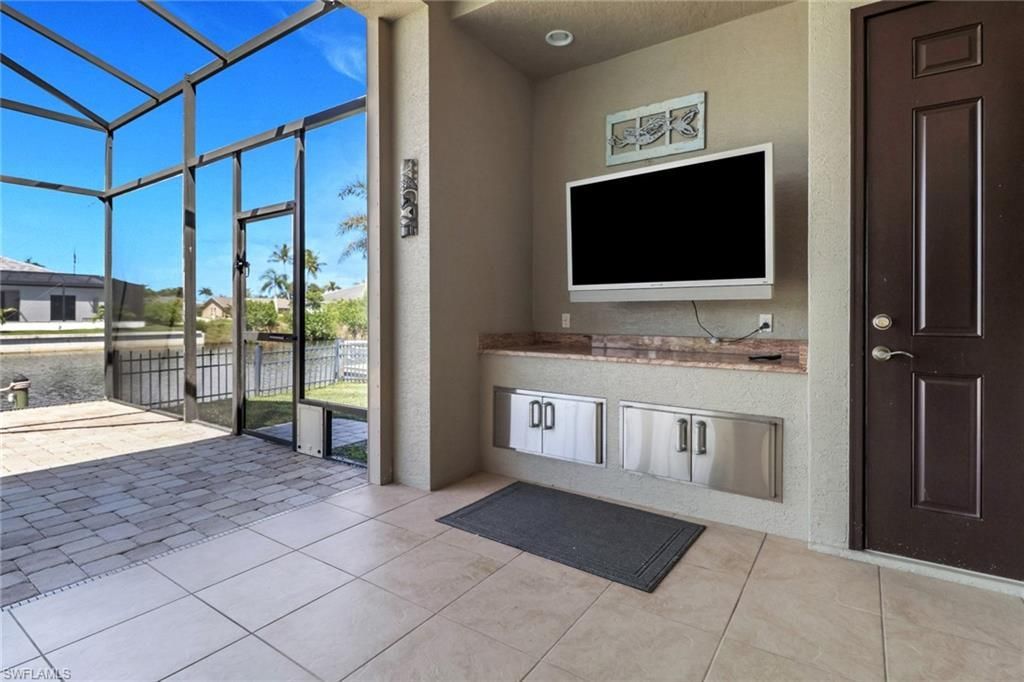 1911 SW 47th St, Cape Coral, FL 33914 Photo