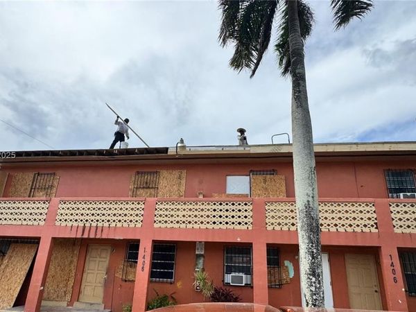 1406 NW 2nd Ave, Florida City, FL 33034