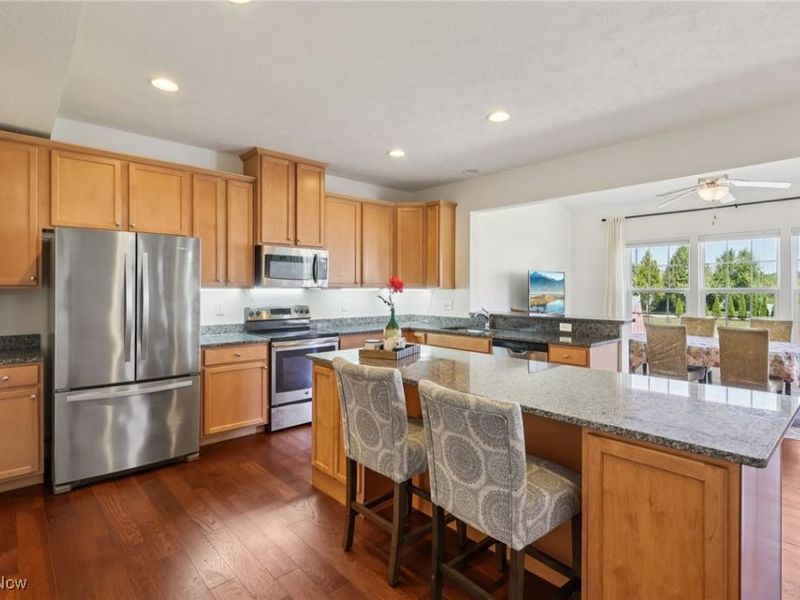 818 Hilliary Lane, Aurora, OH 44202 Photo 8