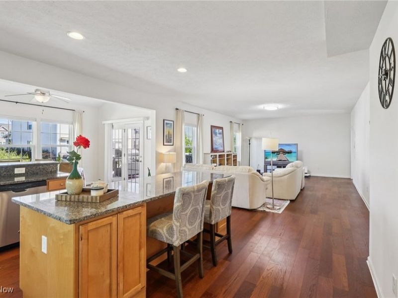 818 Hilliary Lane, Aurora, OH 44202 Photo 9