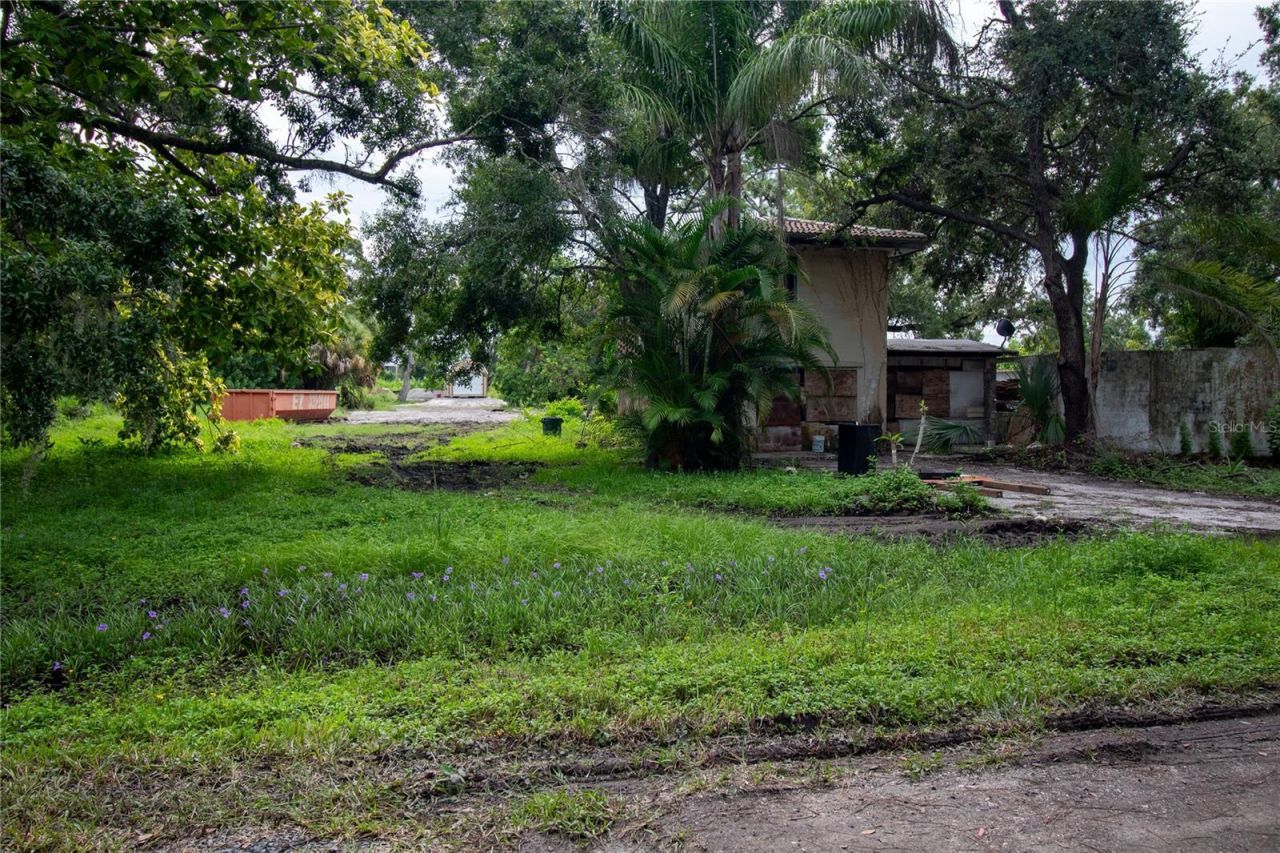 8405 Louisiana Street, Sarasota, FL 34243 Photo