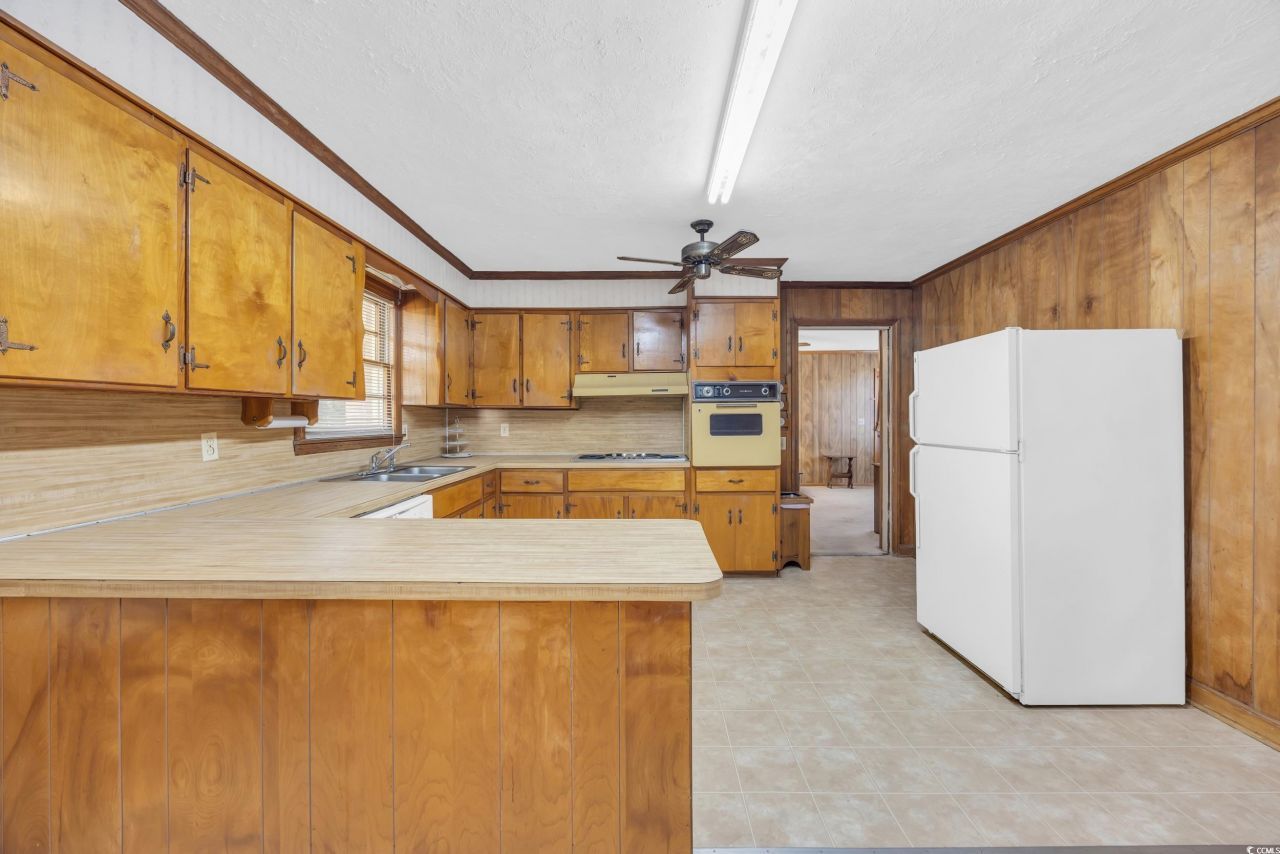 40 W Balsam St. Photo 11