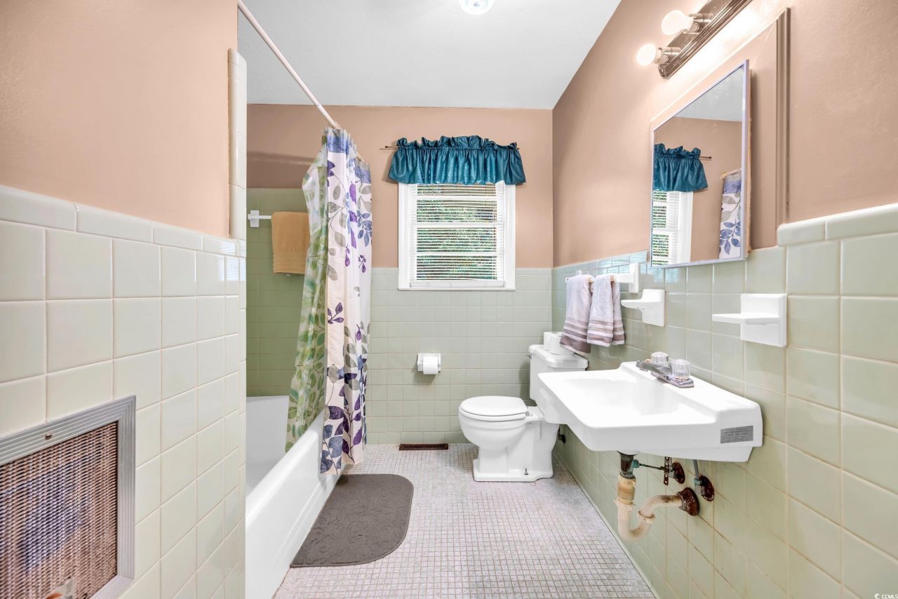 40 W Balsam St. Photo 17