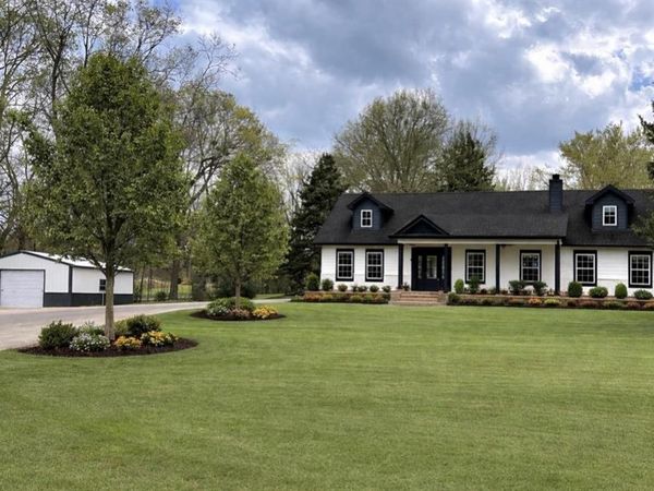 261 Rs County Road 4261, Emory, TX 75440