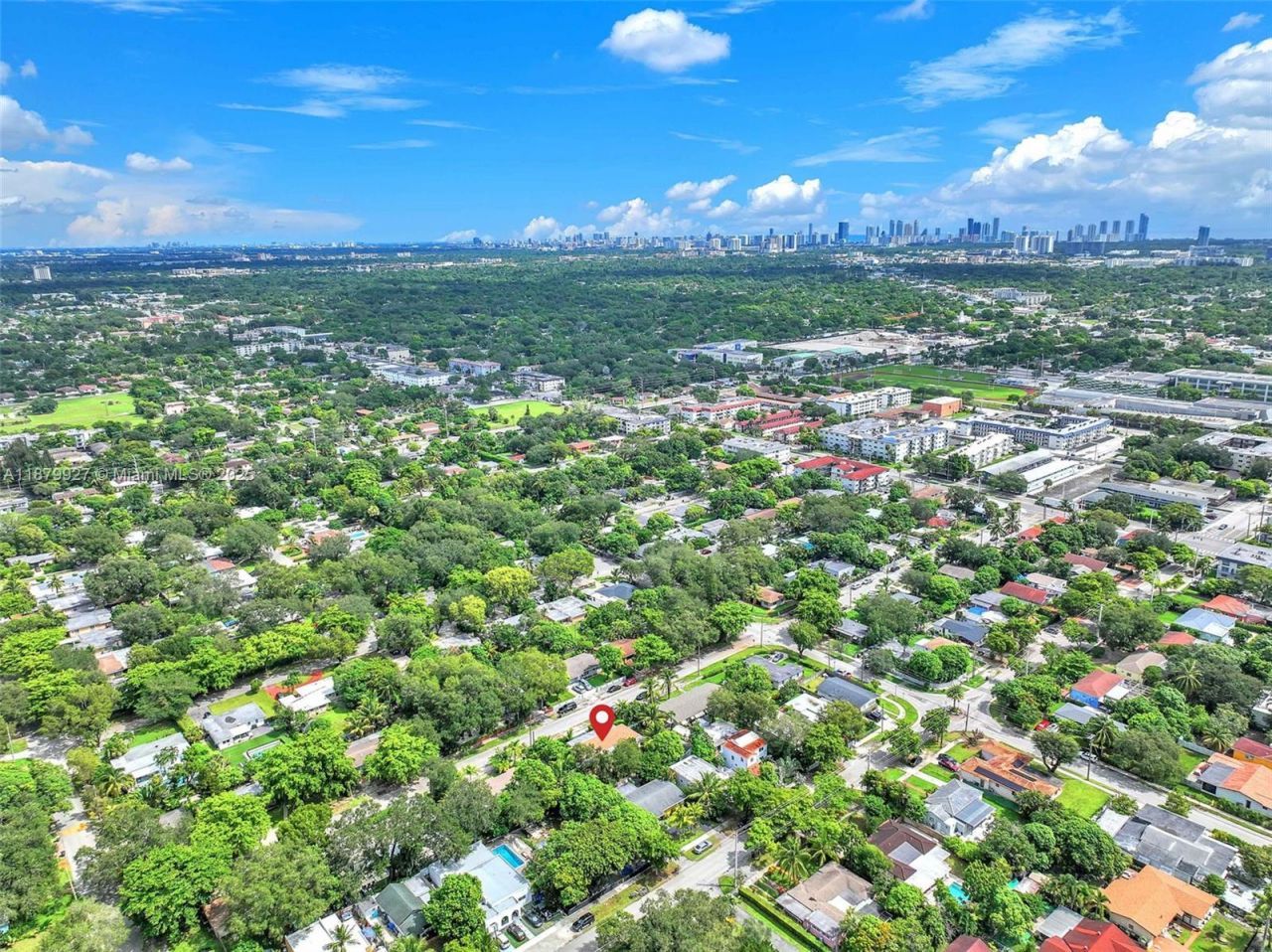 460 NE 132nd St, North Miami, FL 33161 Photo