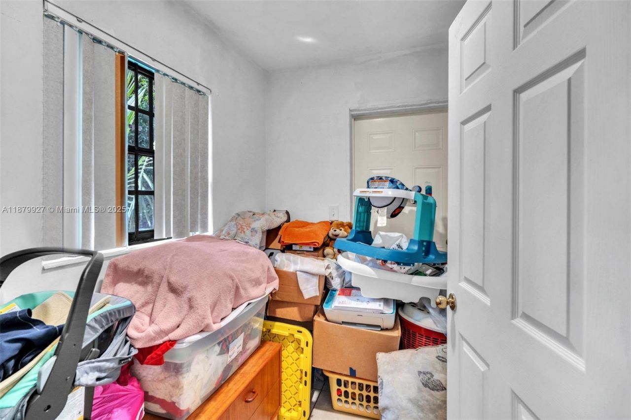 460 NE 132nd St, North Miami, FL 33161 Photo