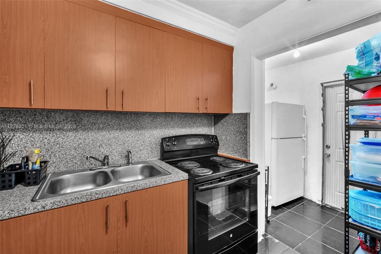 460 NE 132nd St, North Miami, FL 33161 Photo