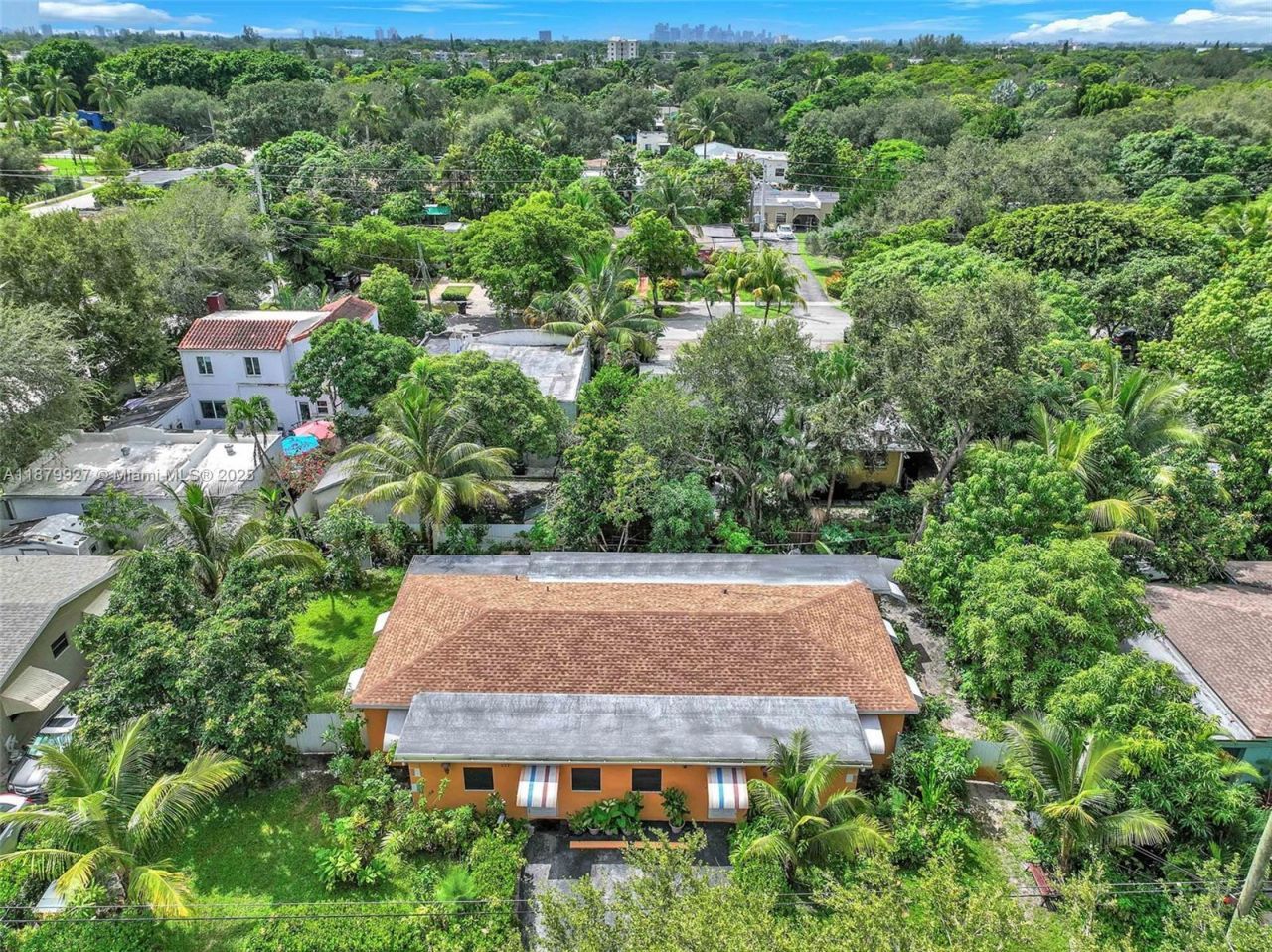 460 NE 132nd St, North Miami, FL 33161 Photo