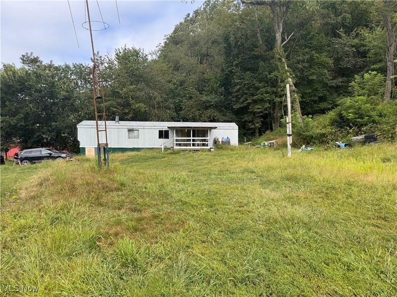 103 Horeshoe Alley, Adena, OH 43901 Photo 3