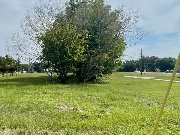 387 Richmond Drive, Biloxi, MS 39530