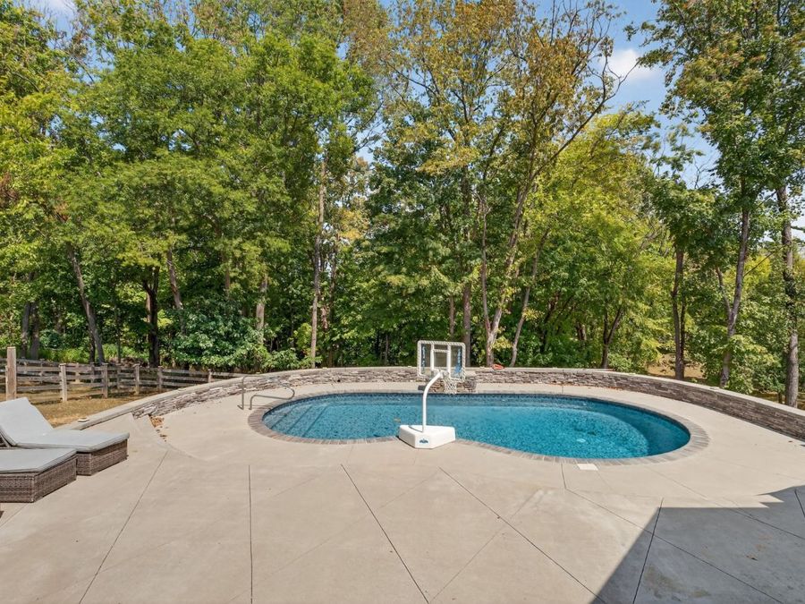 Property Image 76