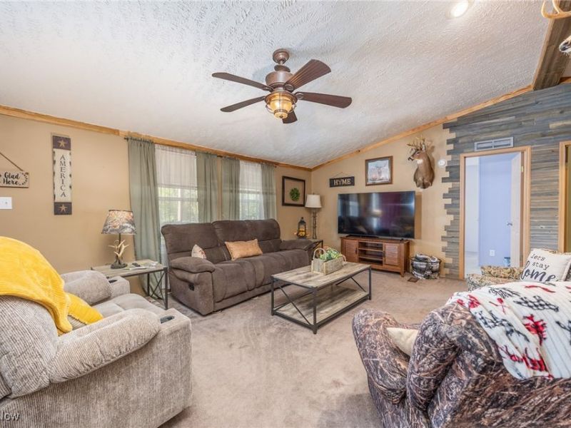 1788 Rosenbush Road, Newport, OH 45768 Photo 12