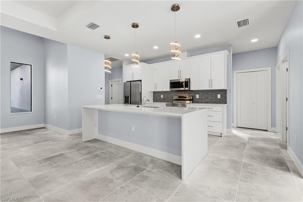 2242 NW 4th St, Cape Coral, FL 33993 Photo