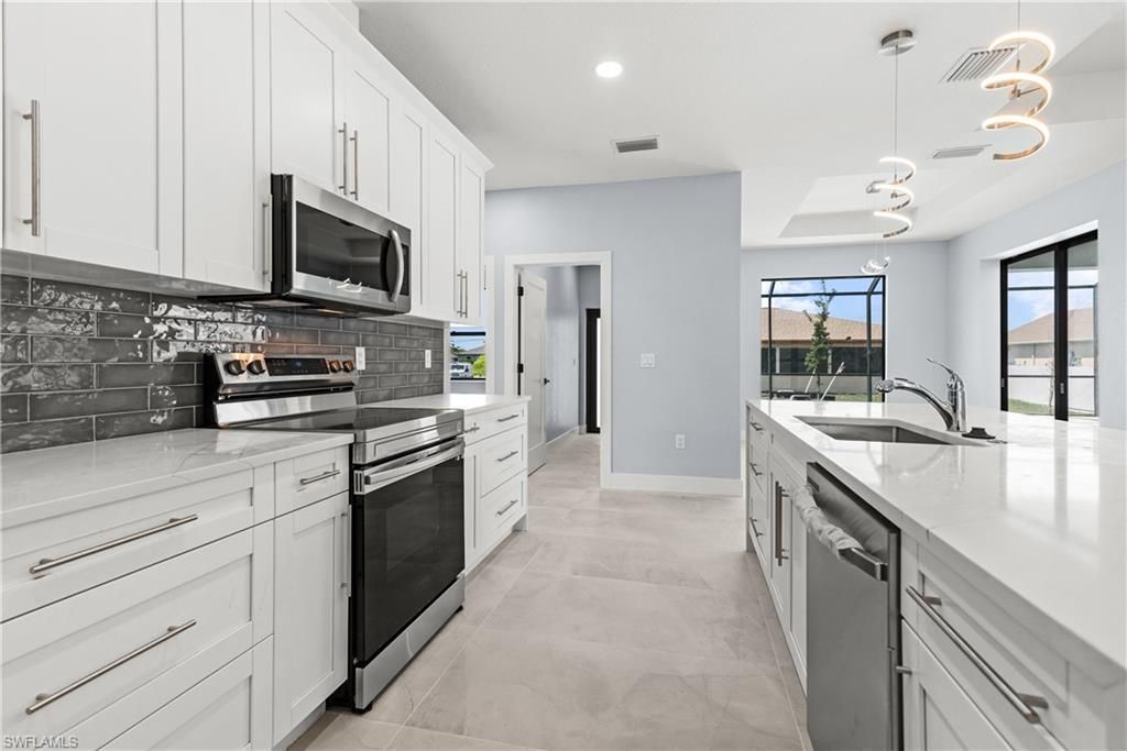 2242 NW 4th St, Cape Coral, FL 33993 Photo