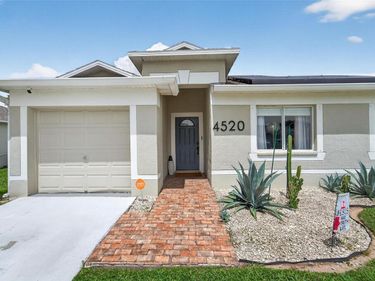 4520 REYNOLDS CREEK AVENUE, PLANT CITY, FL 33563