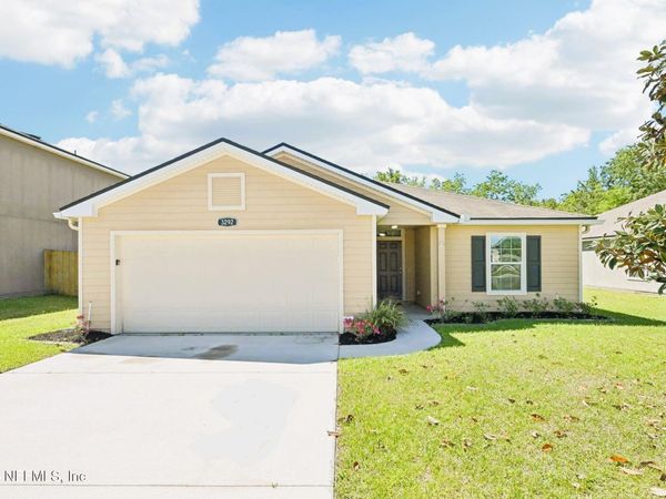 3292 CANYON FALLS Drive, Green Cove Springs, FL 32043