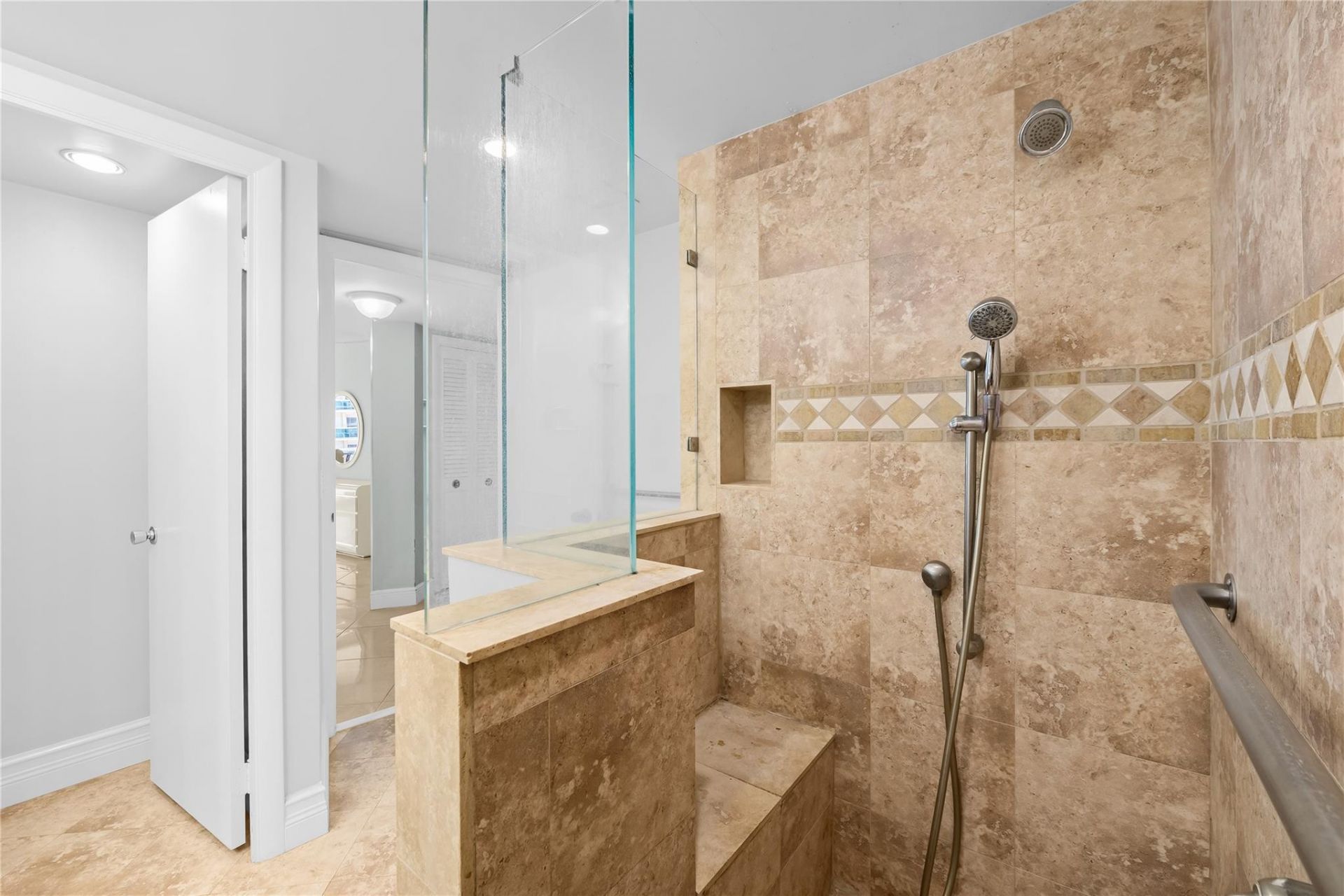 4100 Galt Ocean Drive, Unit 304, Fort Lauderdale, FL 33308 Photo