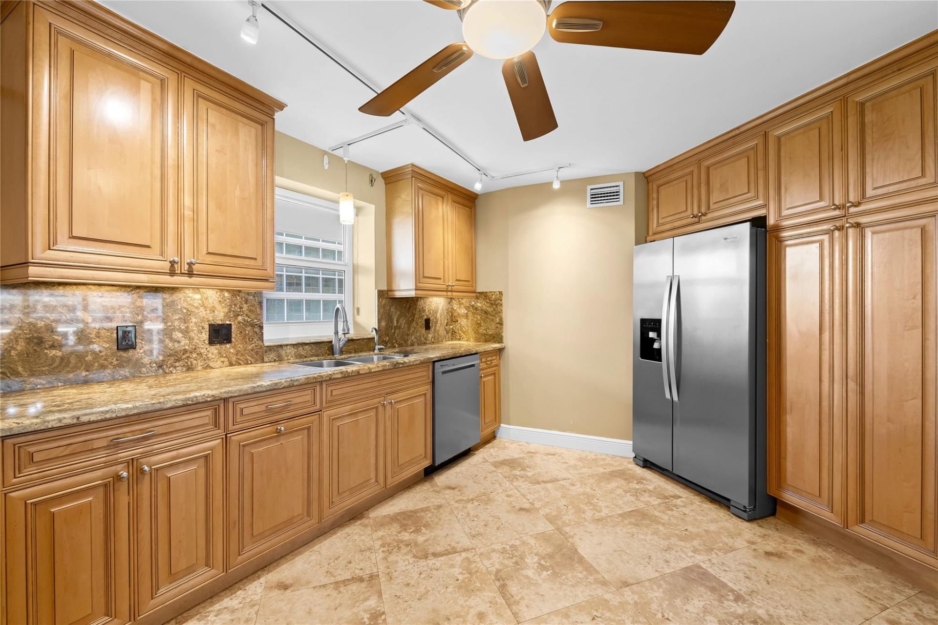 4100 Galt Ocean Drive, Unit 304, Fort Lauderdale, FL 33308 Photo