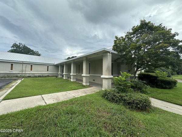 5283 Brown Street, Graceville, FL 32440