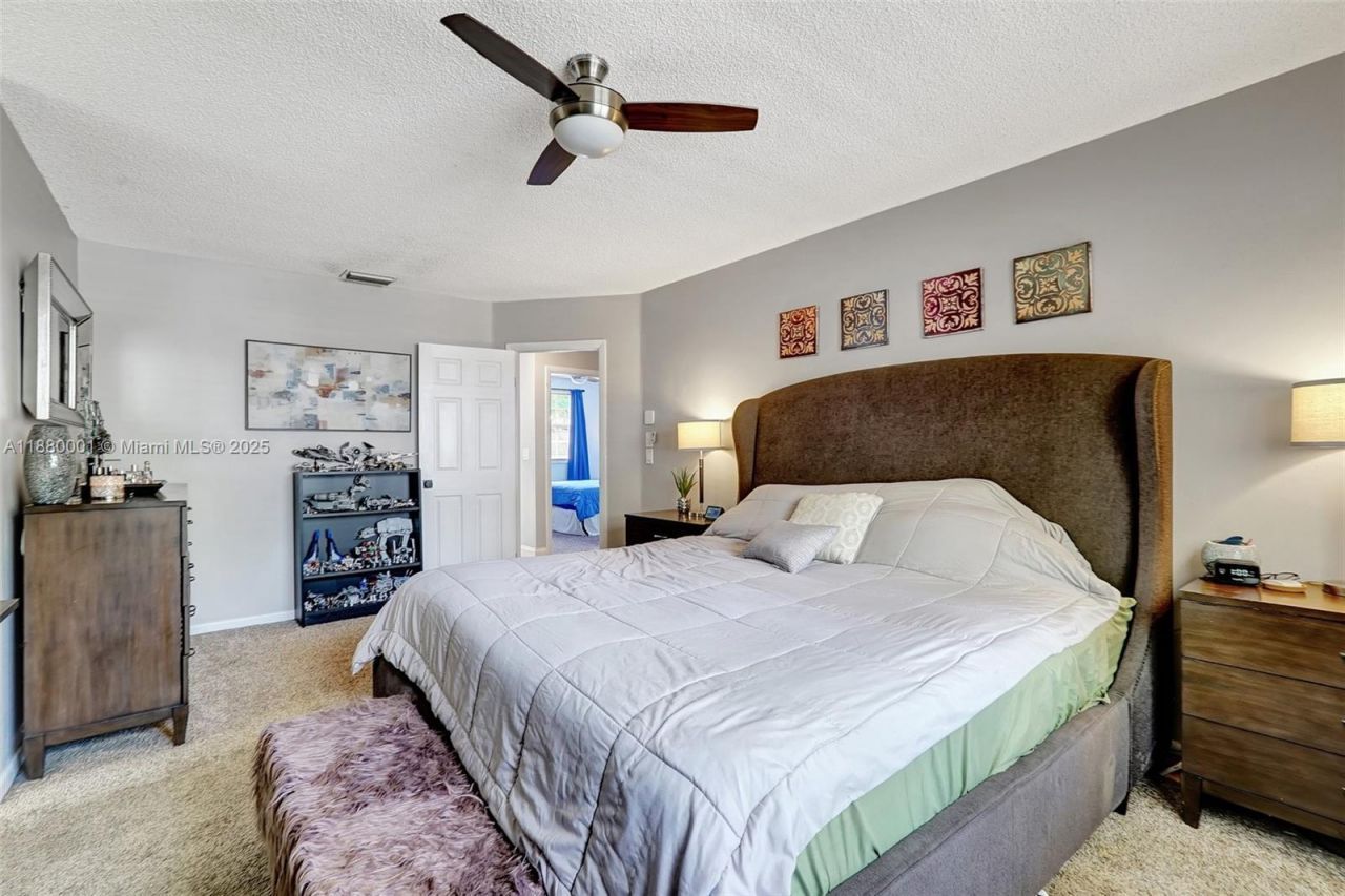 9900 NW 2nd Ct, Plantation, FL 33324 Photo