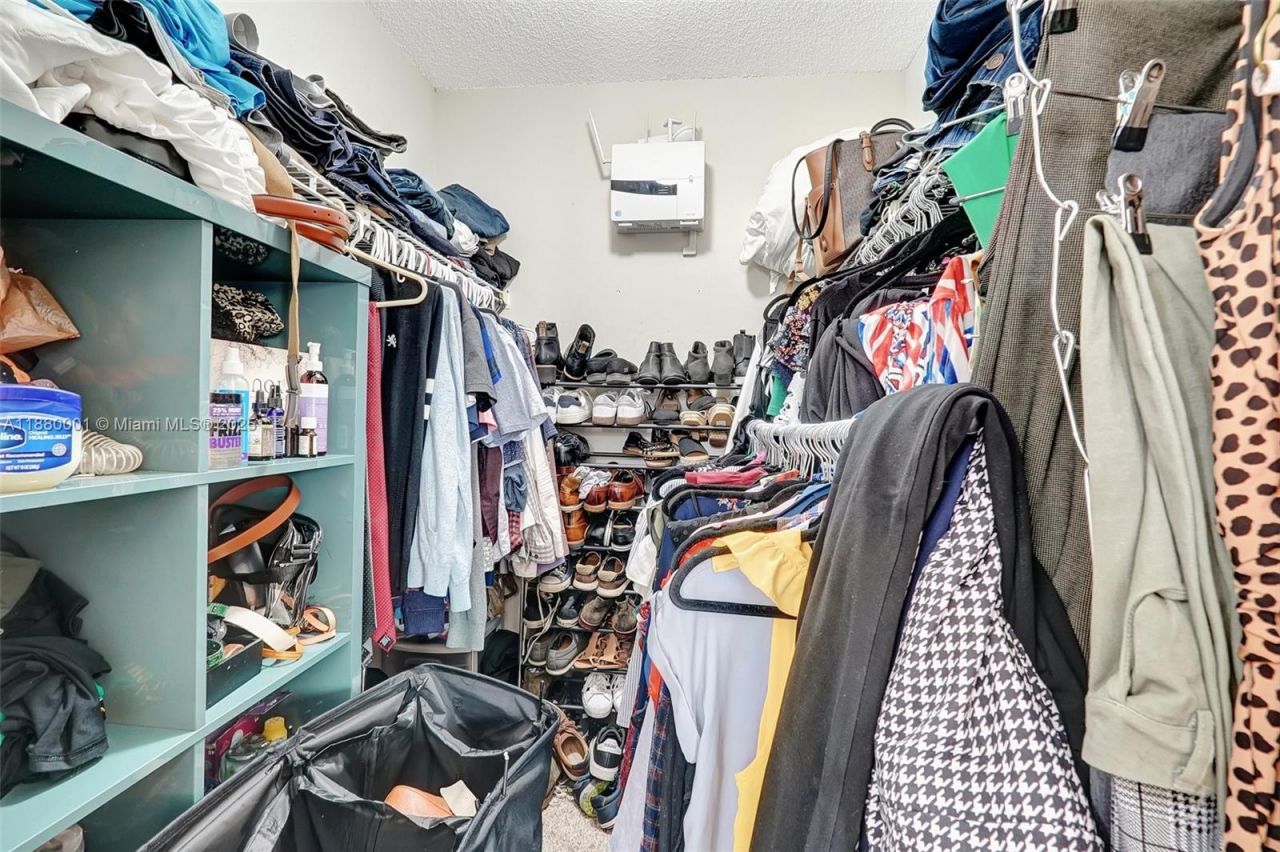 9900 NW 2nd Ct, Plantation, FL 33324 Photo