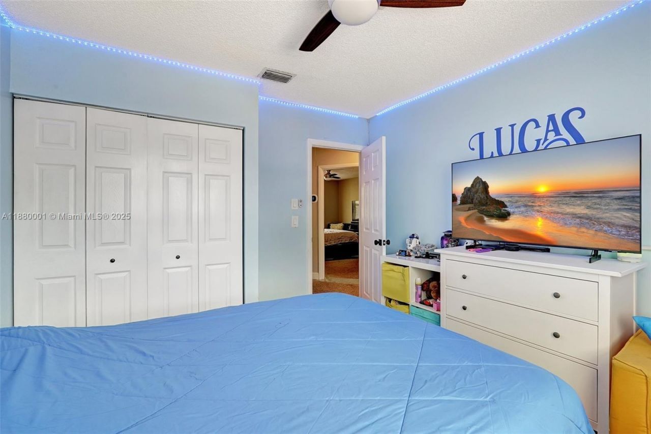 9900 NW 2nd Ct, Plantation, FL 33324 Photo