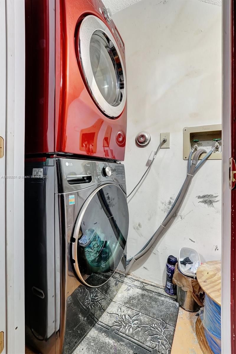 9900 NW 2nd Ct, Plantation, FL 33324 Photo