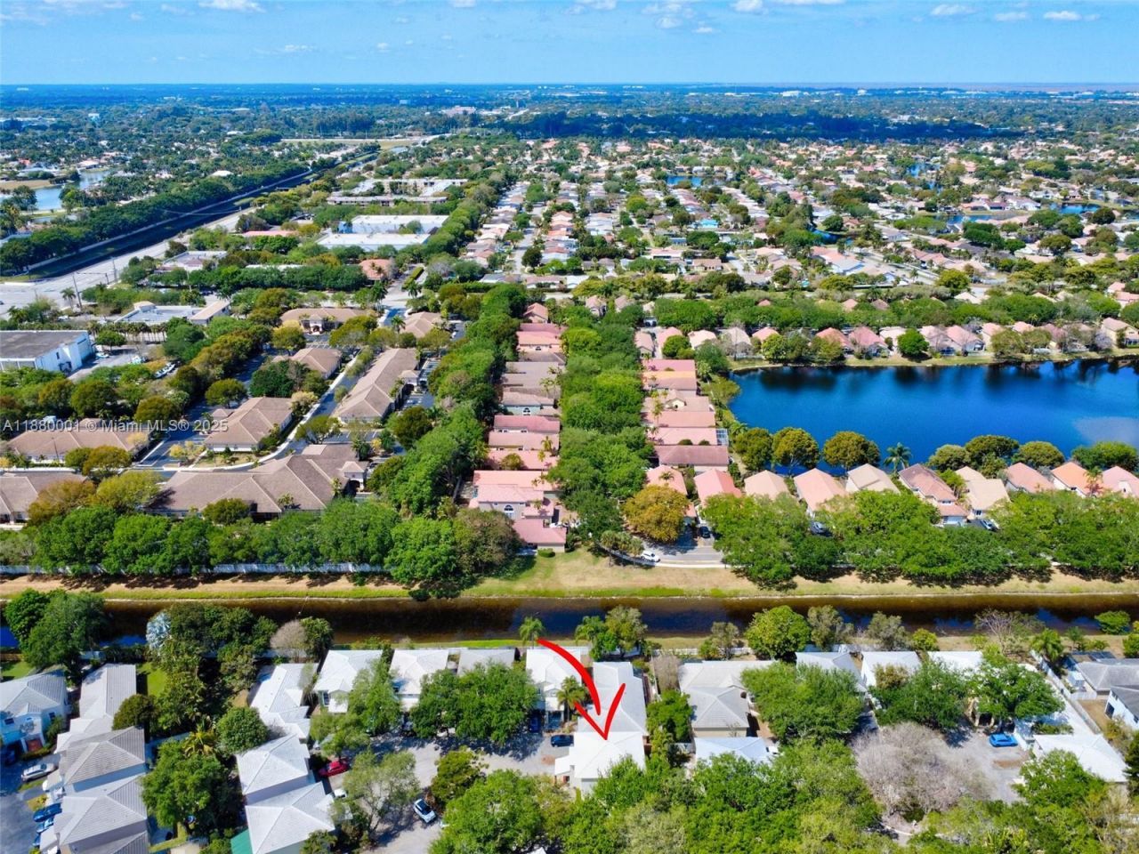 9900 NW 2nd Ct, Plantation, FL 33324 Photo