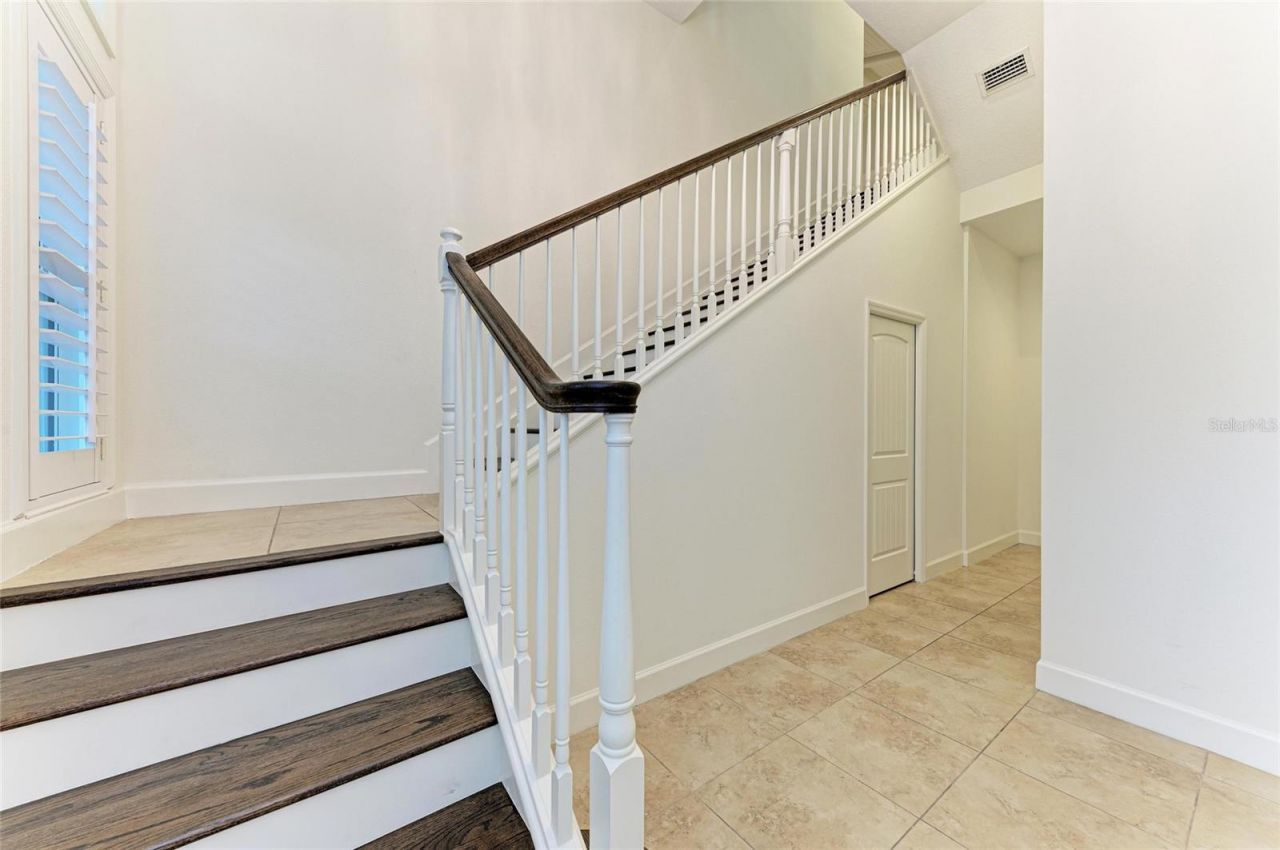 258 Sapphire Lake Drive, Unit 202, Bradenton, FL 34209 Photo