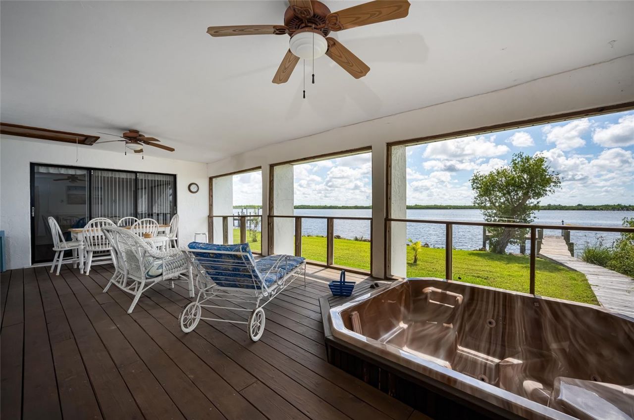 3000 Peace River Drive, Punta Gorda, FL 33983 Photo