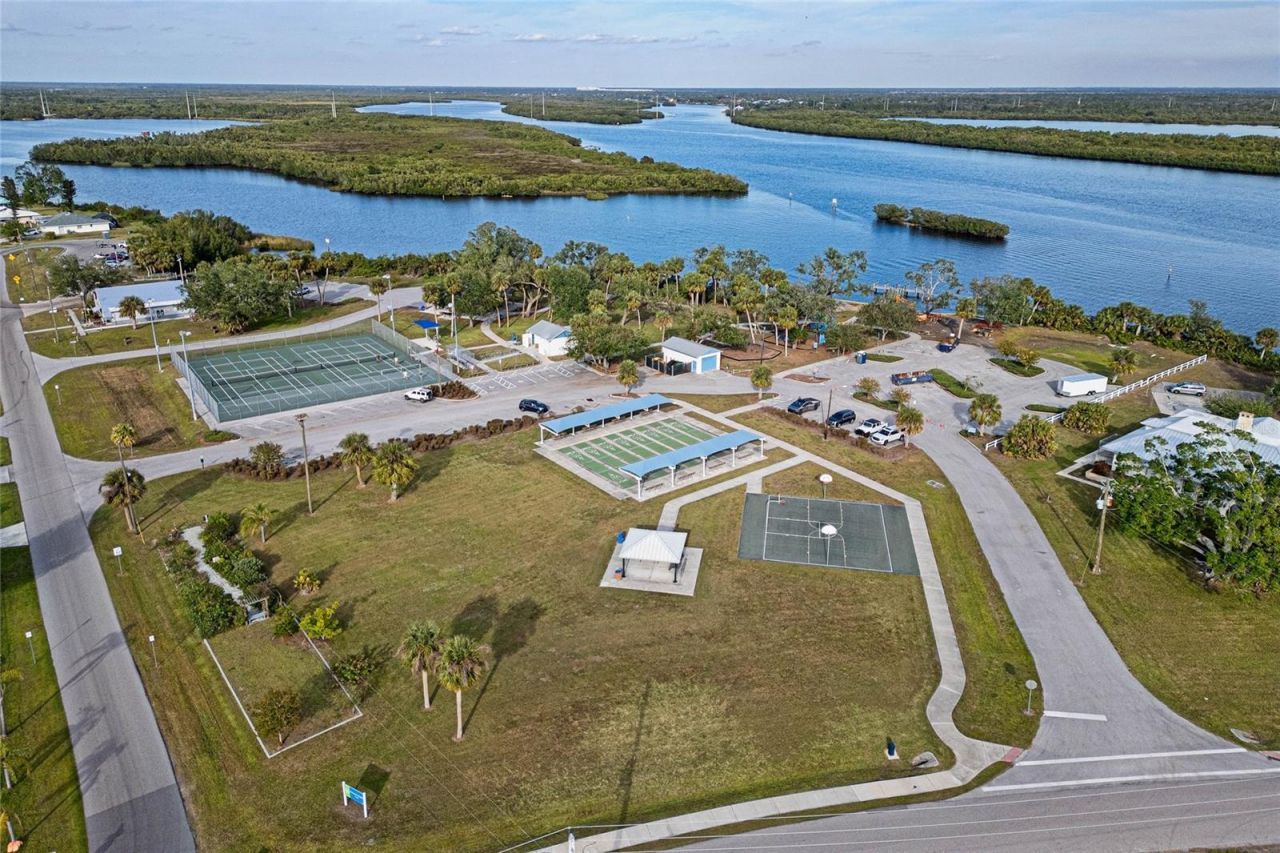 3000 Peace River Drive, Punta Gorda, FL 33983 Photo