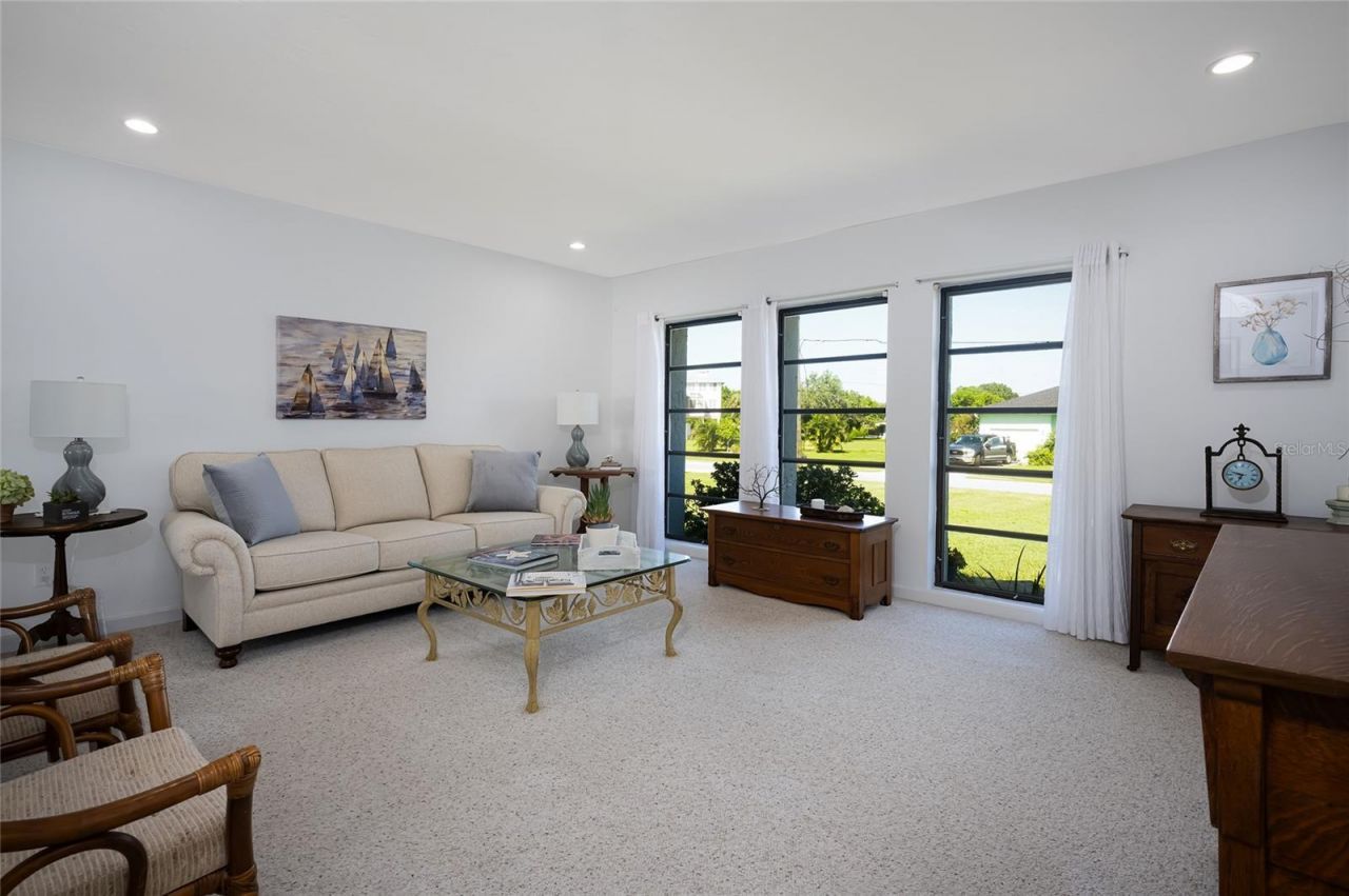 3000 Peace River Drive, Punta Gorda, FL 33983 Photo