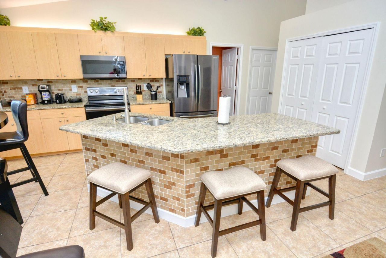 220 W Arbor Avenue, Port Saint Lucie, FL 34952 Photo
