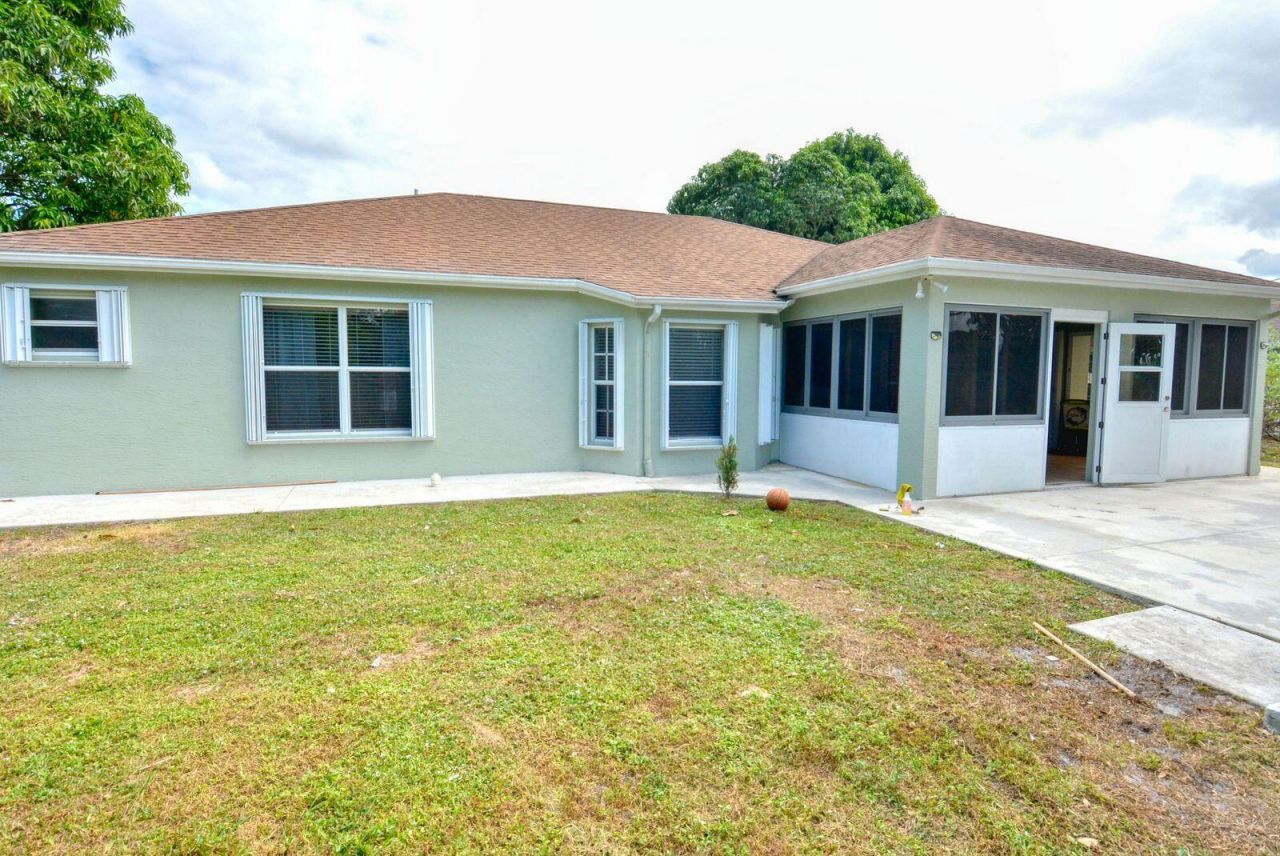 220 W Arbor Avenue, Port Saint Lucie, FL 34952 Photo