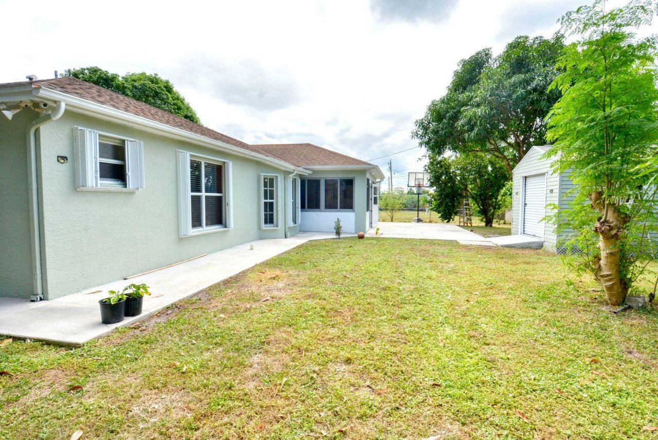 220 W Arbor Avenue, Port Saint Lucie, FL 34952 Photo